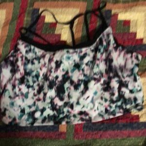 Old navy Active crop style bra 4x